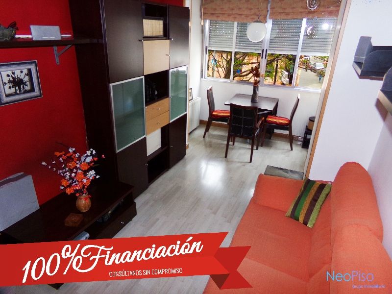 OPORTUNIDAD APARTAMENTO de ESQUINA con PATIO